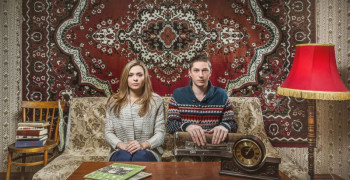 Зачем в СССР вешали ковры на стену